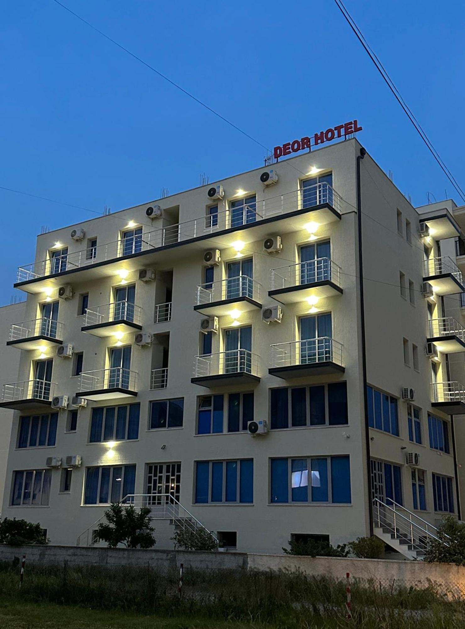 Deor Hotel Shëngjin Buitenkant foto
